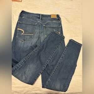 American Eagle ‘Worn Look’ Blue Jeans